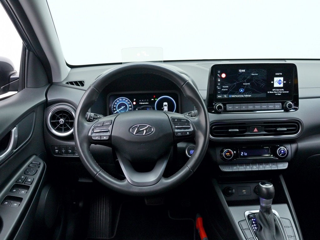 Hyundai KONA 1.6 GDI HEV Fashion | Navigatie | Trekhaak, Auto's, Stof, Gebruikt, Origineel Nederlands, 26 km/l