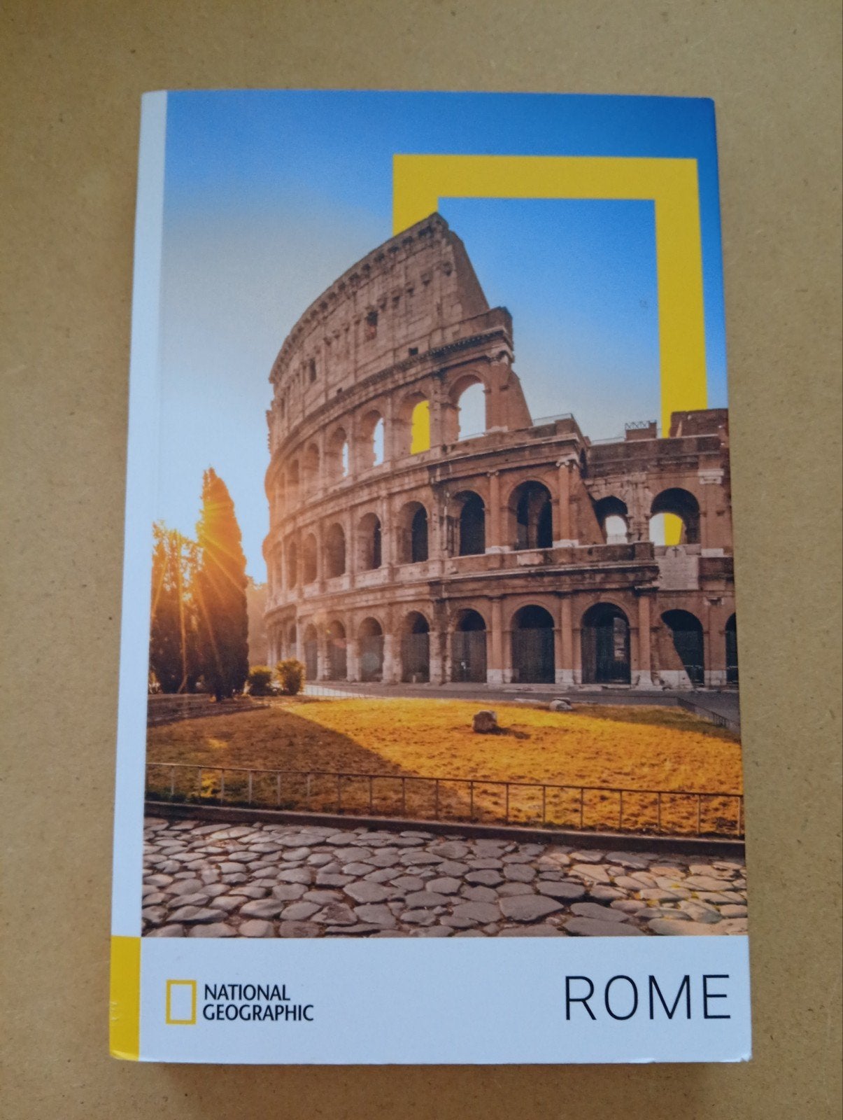 National Geographic - Reisgids Rome, Ophalen of Verzenden, Zo goed als nieuw, Europa, Reisgids of -boek