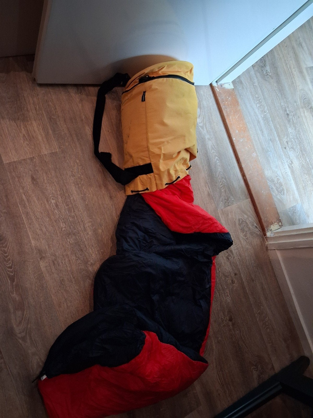 Slaapzak met compressiezak merk Carintia  G-loft Rood/Zwart, Ophalen of Verzenden, Nieuw