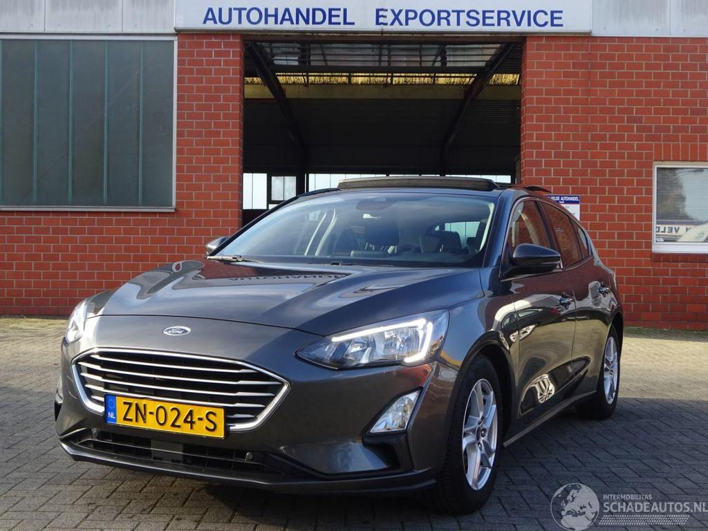 Ford Focus 1.0 EcoBoost Trend Edition Business Panorama, Air, Auto diversen, Schadeauto's, Handgeschakeld, Ford, Zilver of Grijs