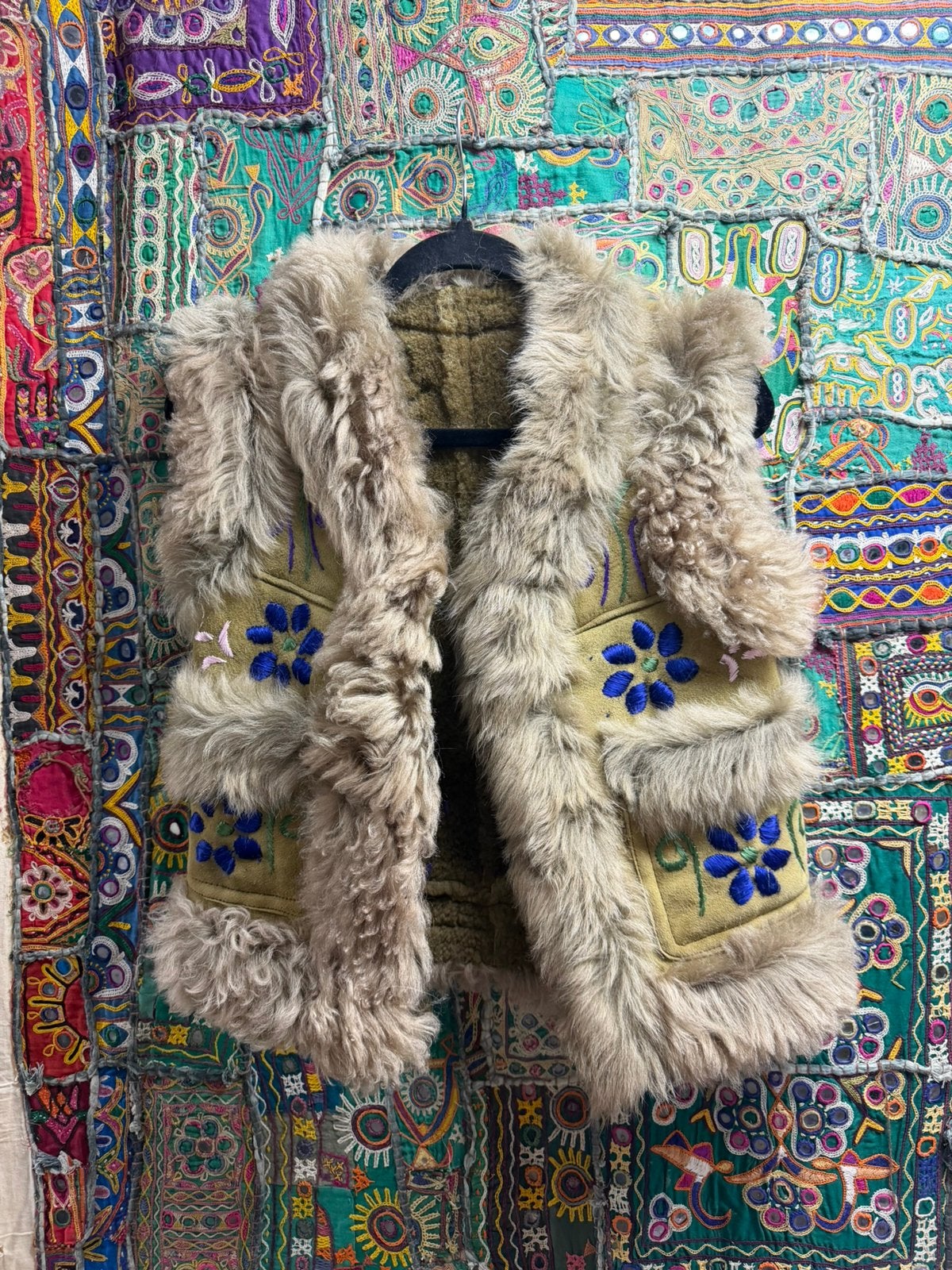 Kinder afghaanse waistcoat schapenvacht, Ophalen, Zo goed als nieuw, Jongen of Meisje, Jas