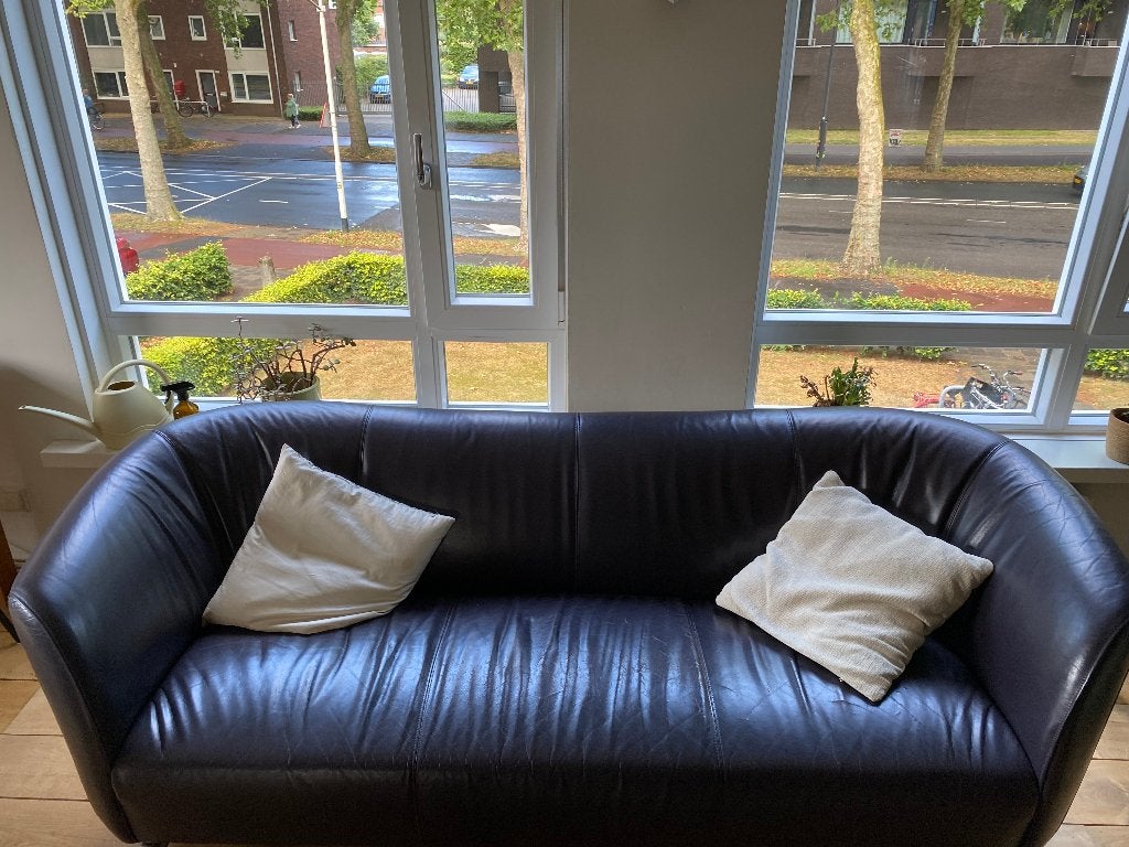 Free – Leather 3-Seater Sofa, Huis en Inrichting, Banken | Bankstellen, Ophalen, Gebruikt, Driepersoons, 75 tot 100 cm
