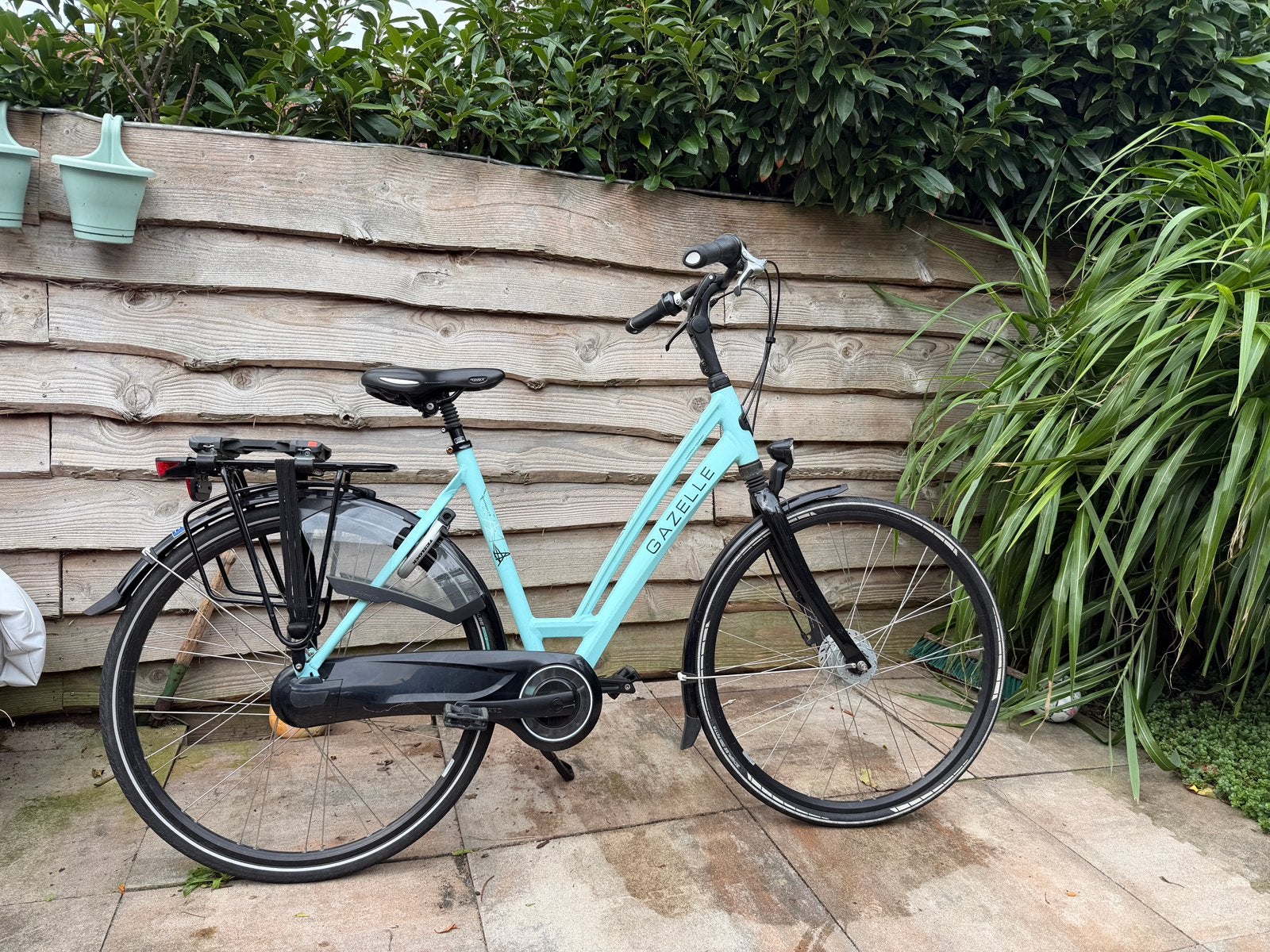 Gazelle damesfiets, Ophalen, Zo goed als nieuw, Gazelle, Versnellingen
