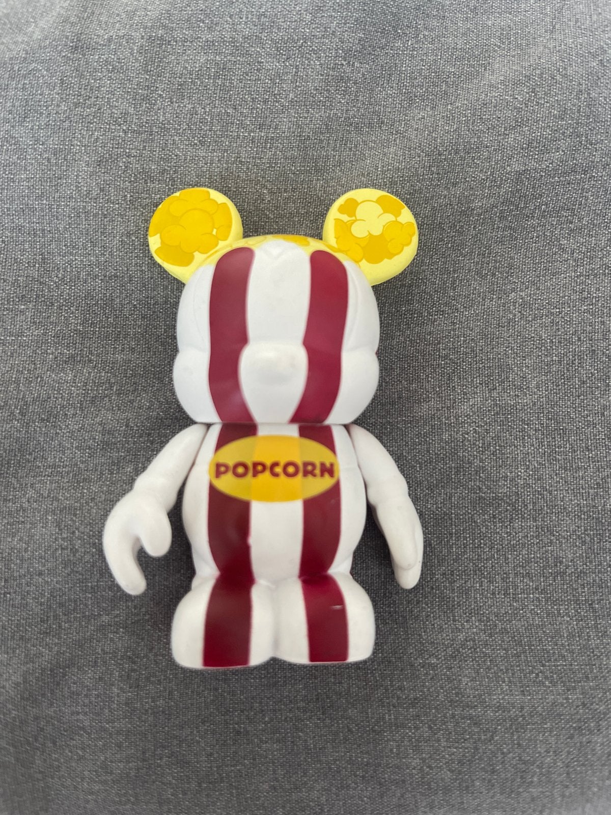 Disney Vinylmation Popcorn Mickey Figuur, Verzamelen, Ophalen of Verzenden, Mickey Mouse, Zo goed als nieuw, Beeldje of Figuurtje