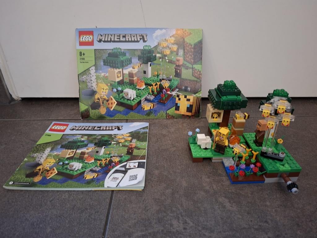 Lego Minecraft 21165 "The Bee Farm", Kinderen en Baby's, Speelgoed | Duplo en Lego, Zo goed als nieuw, Lego, Complete set, Compleet