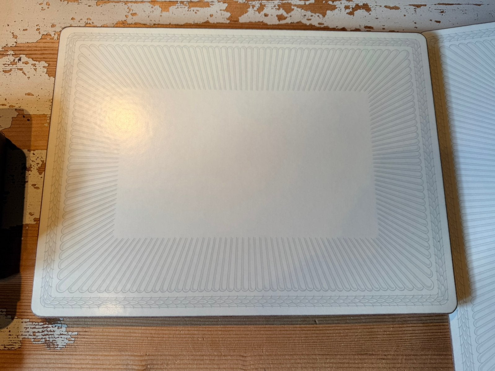 Wedgwood EDME placemats x6, Huis en Inrichting, Ophalen of Verzenden, Zo goed als nieuw, Aardewerk, Bord(en)