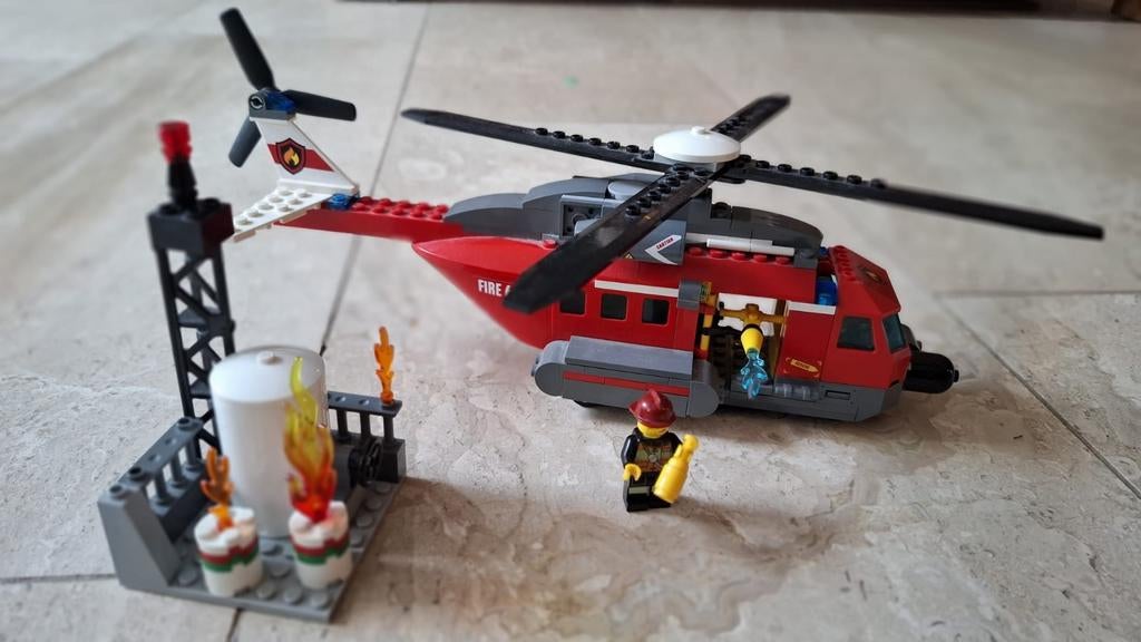Lego City Brandweer Helikopter 60010 en Brandweerwagen 60061, Ophalen of Verzenden