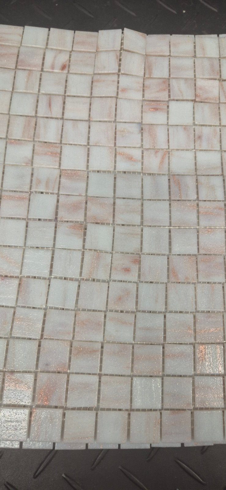 Bisazza Mozaïek Tegeltjes - Wit met Koperkleurige Accent, Ophalen, Overige materialen, Wandtegels, Nieuw