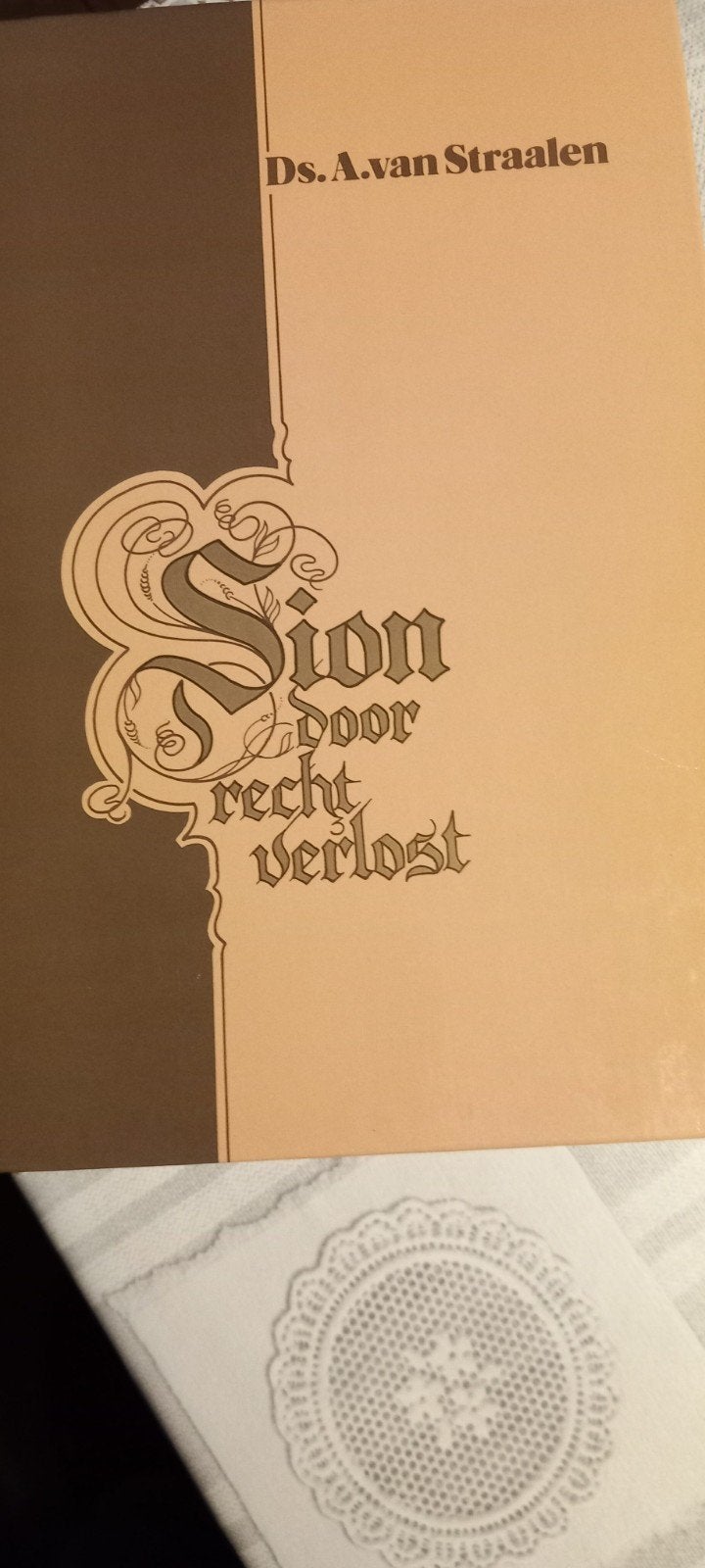 Sion door recht verlost, Ophalen of Verzenden, Zo goed als nieuw