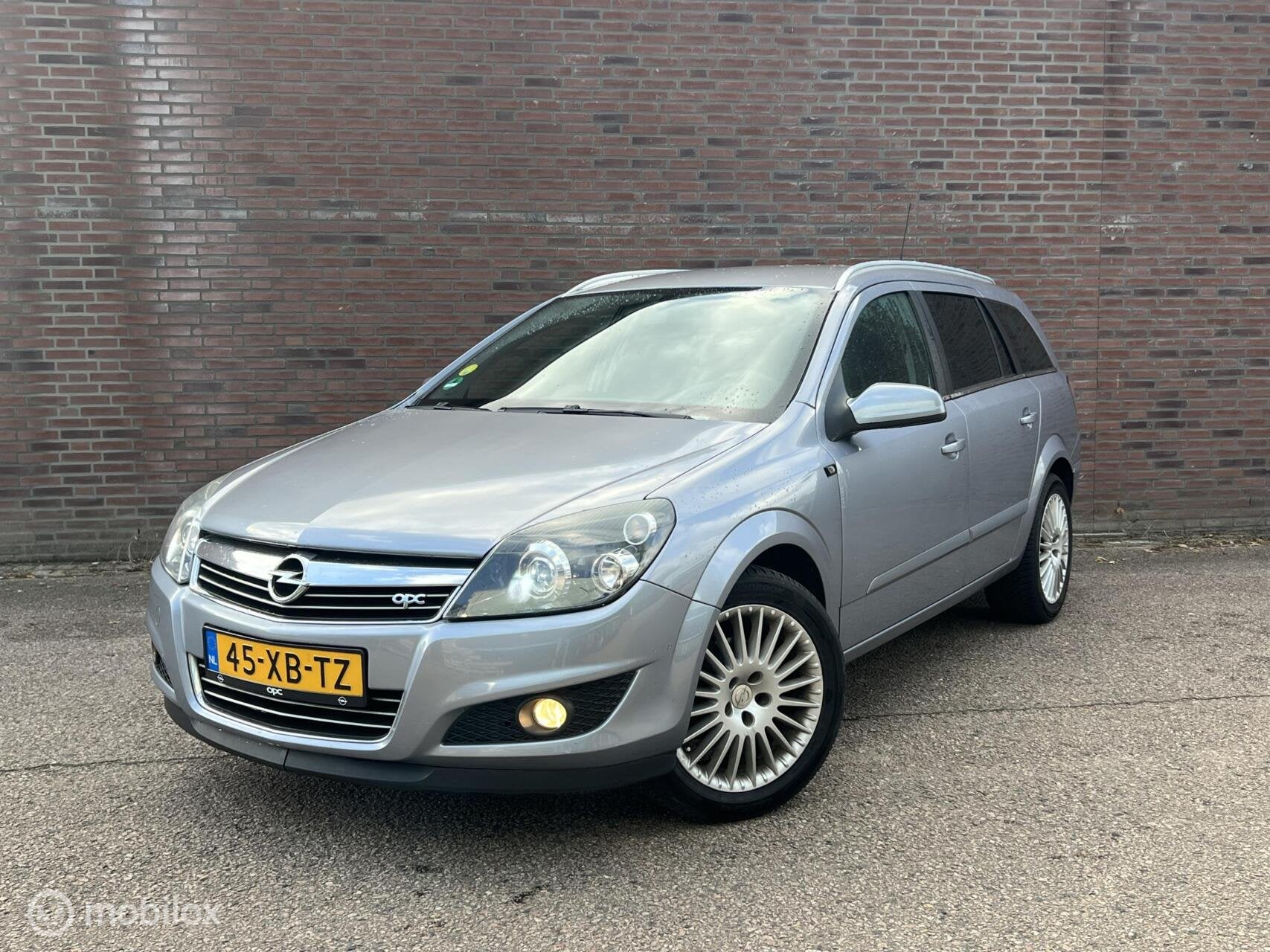 Opel Astra Wagon 1.8 Executive|Apk 11-2-26|LM velg|Trekhaak, Voorwielaandrijving, Gebruikt, 1225 kg, 4 cilinders