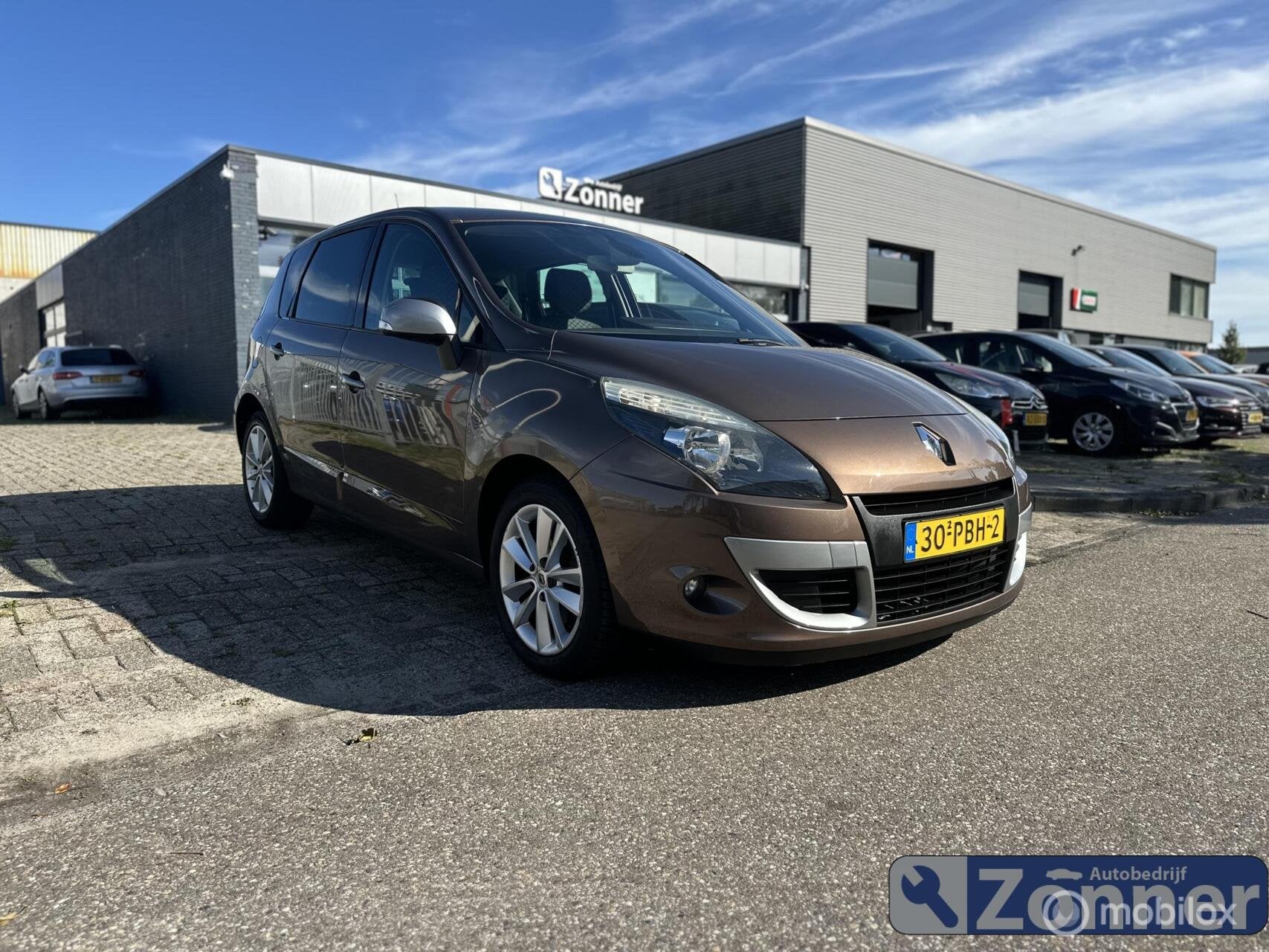 Renault Scenic 1.6 Dynamique E85, Voorwielaandrijving, Euro 5, Gebruikt, 1295 kg
