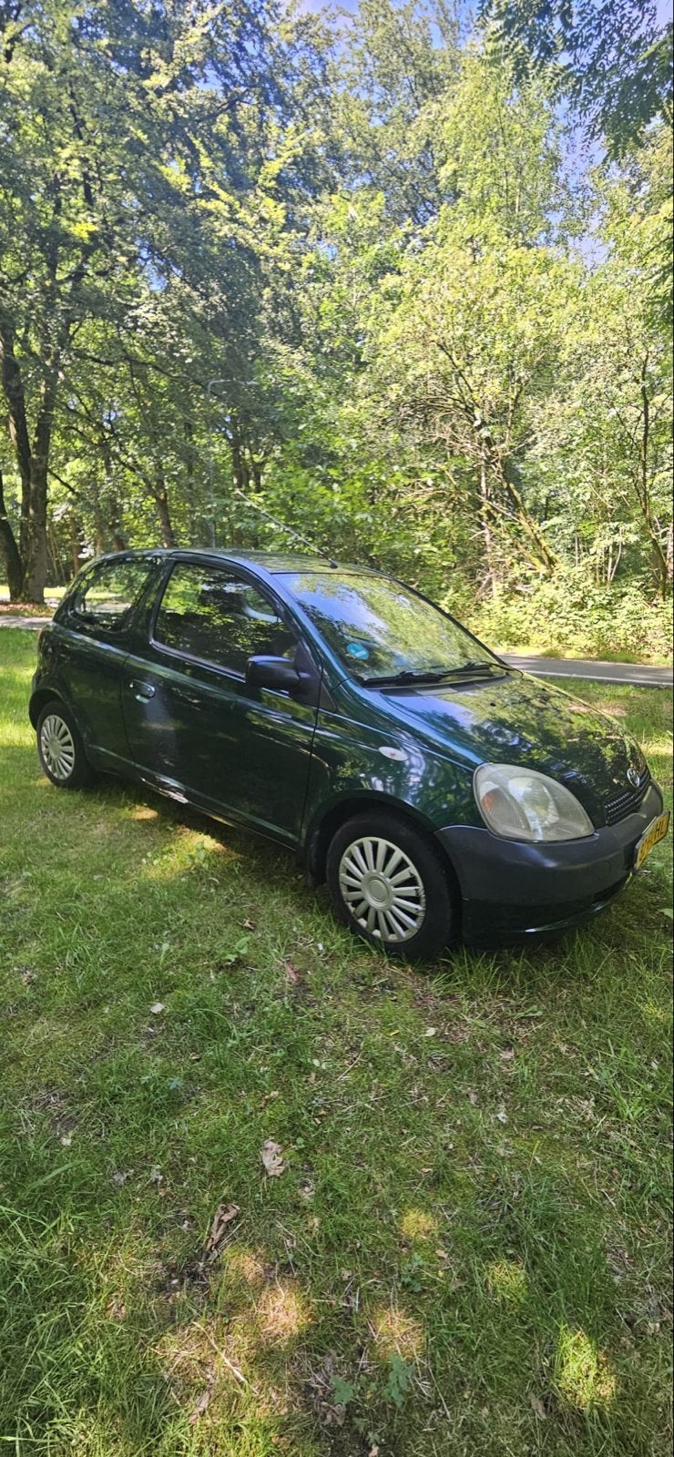 Toyota Yaris 1.0 16V 3DR 2000 Groen, Voorwielaandrijving, 4 cilinders, 400 kg, 68 pk