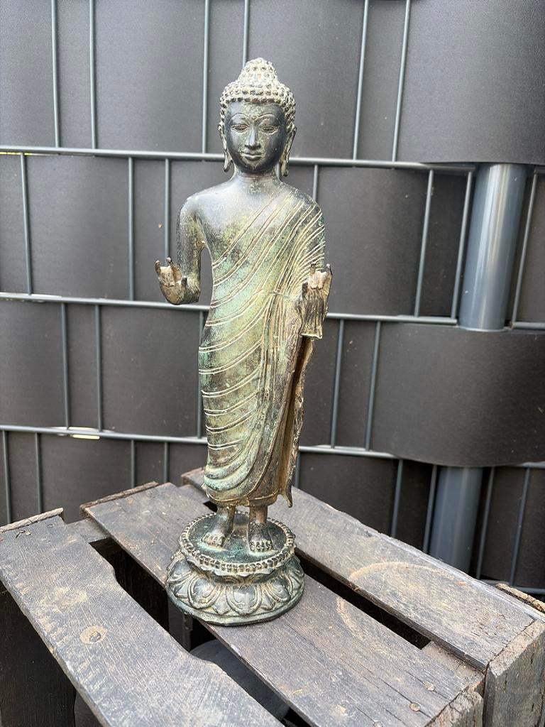 Bronze buddha Staande Boeddha, Huis en Inrichting, Woonaccessoires | Boeddhabeelden, Ophalen of Verzenden, Zo goed als nieuw