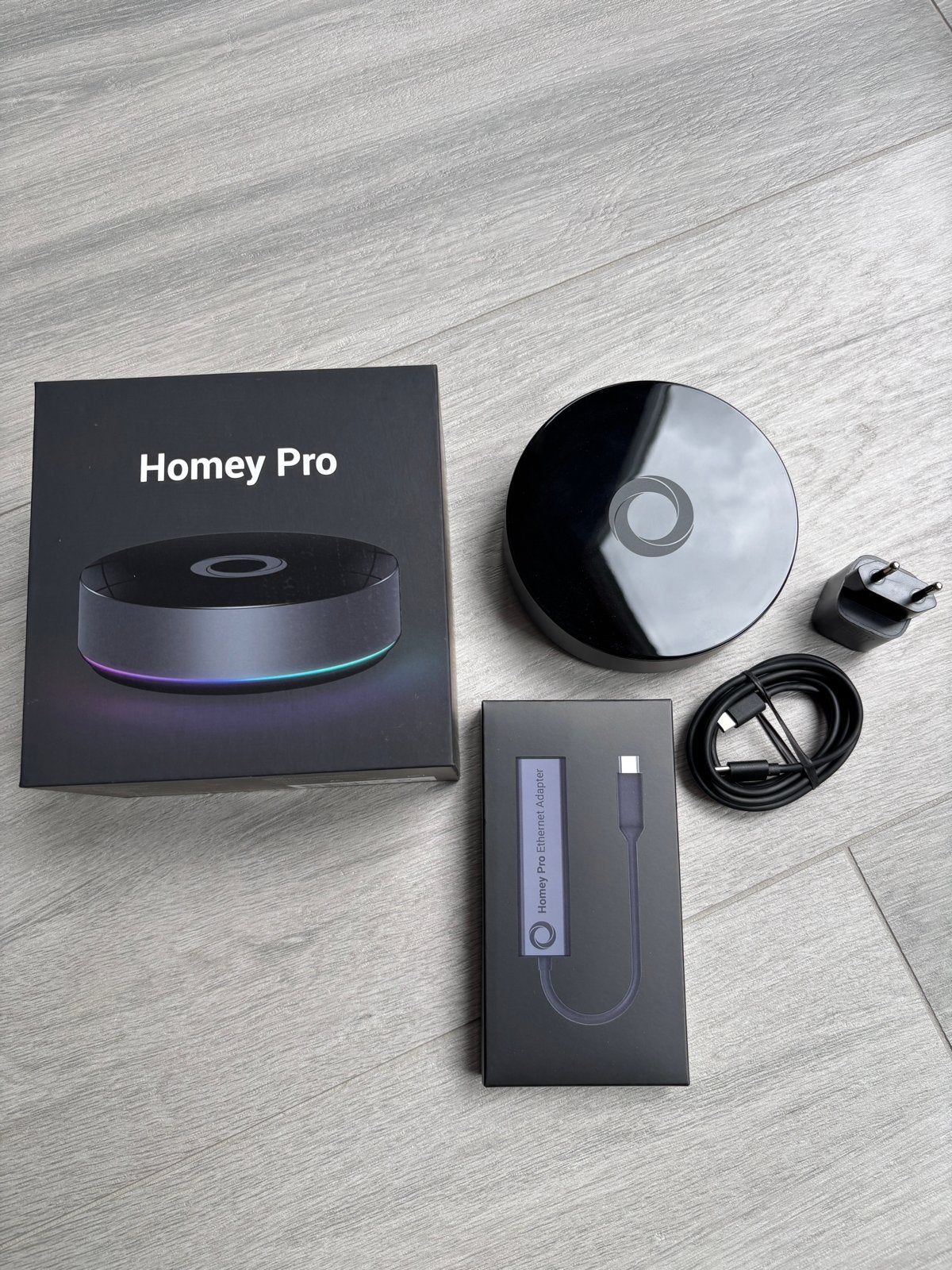Homey Pro (Early 2023) in nieuwstaat, Computers en Software, Ophalen of Verzenden, Zo goed als nieuw