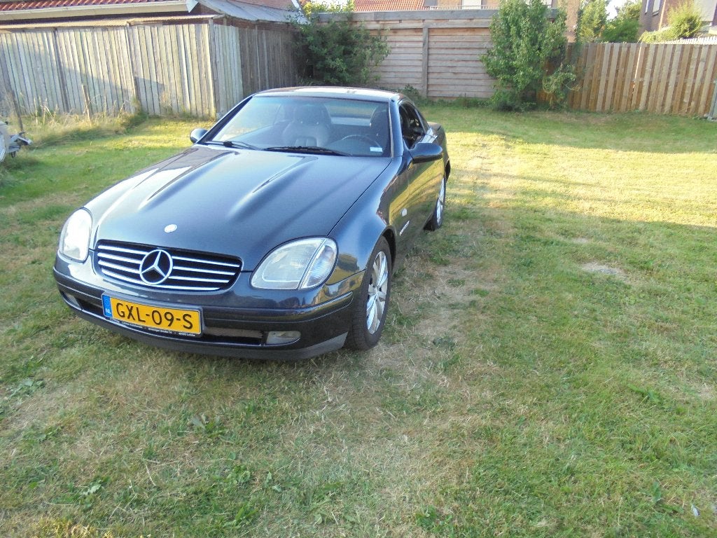 Mercedes slk 2.3 kompressor    automaat, Auto's, Automaat, Achterwielaandrijving, Zwart, 4 cilinders