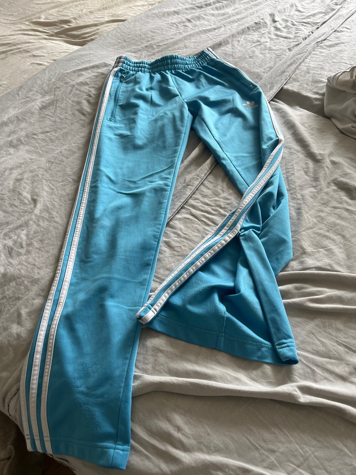 Adidas trainingsbroek - maat 34 Blauw met witte strepen, Blauw, Ophalen of Verzenden, Maat 34 (XS) of kleiner, Fitness of Aerobics