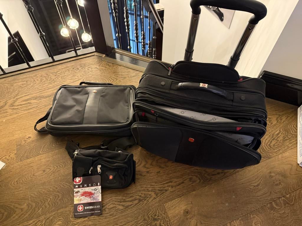 Swiss Gear Kantoor Kofferset met Laptoptas en Buideltas, Sieraden, Tassen en Uiterlijk, Koffers, 50 tot 60 cm, Ophalen of Verzenden