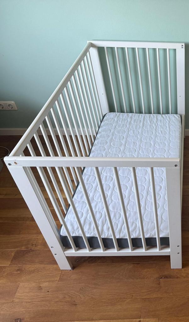 Ledikant Gulliver met matras Himlavalv Ikea, Kinderen en Baby's, Babywiegjes en Ledikanten, Ophalen, Gebruikt, Ledikant