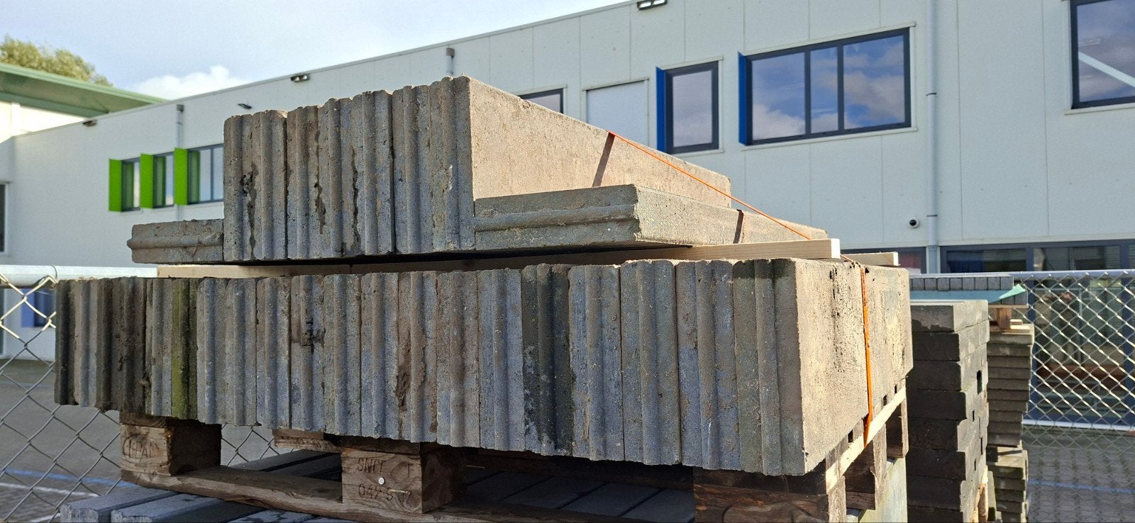 opsluitband 6 x 20 x 100 antraciet zgan 29 stuks, Tuin en Terras, Ophalen of Verzenden, Beton, Overige typen