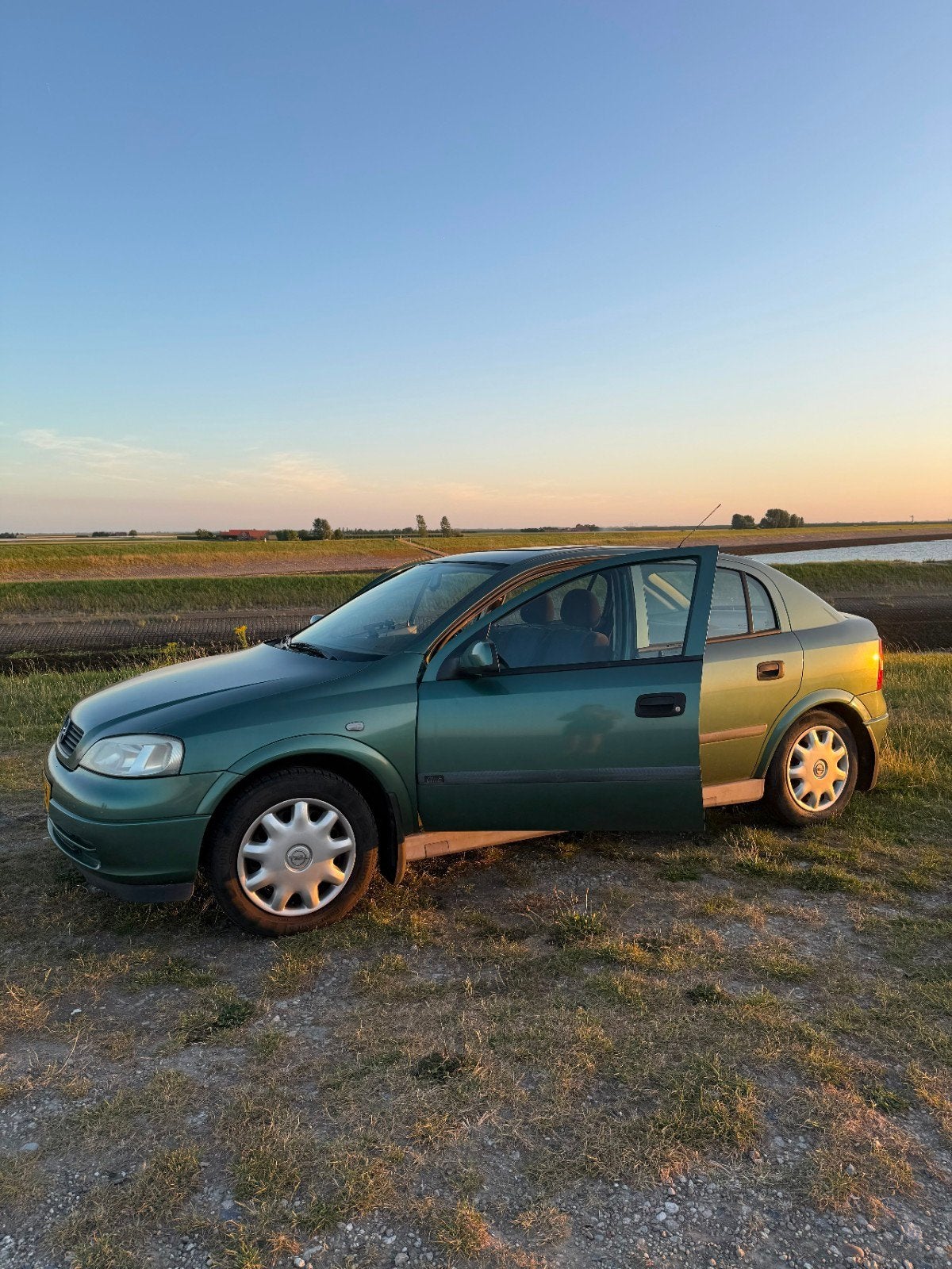 Opel Astra 1.6 I 1998 Groen, 4 cilinders, 1055 kg, Origineel Nederlands, Handgeschakeld