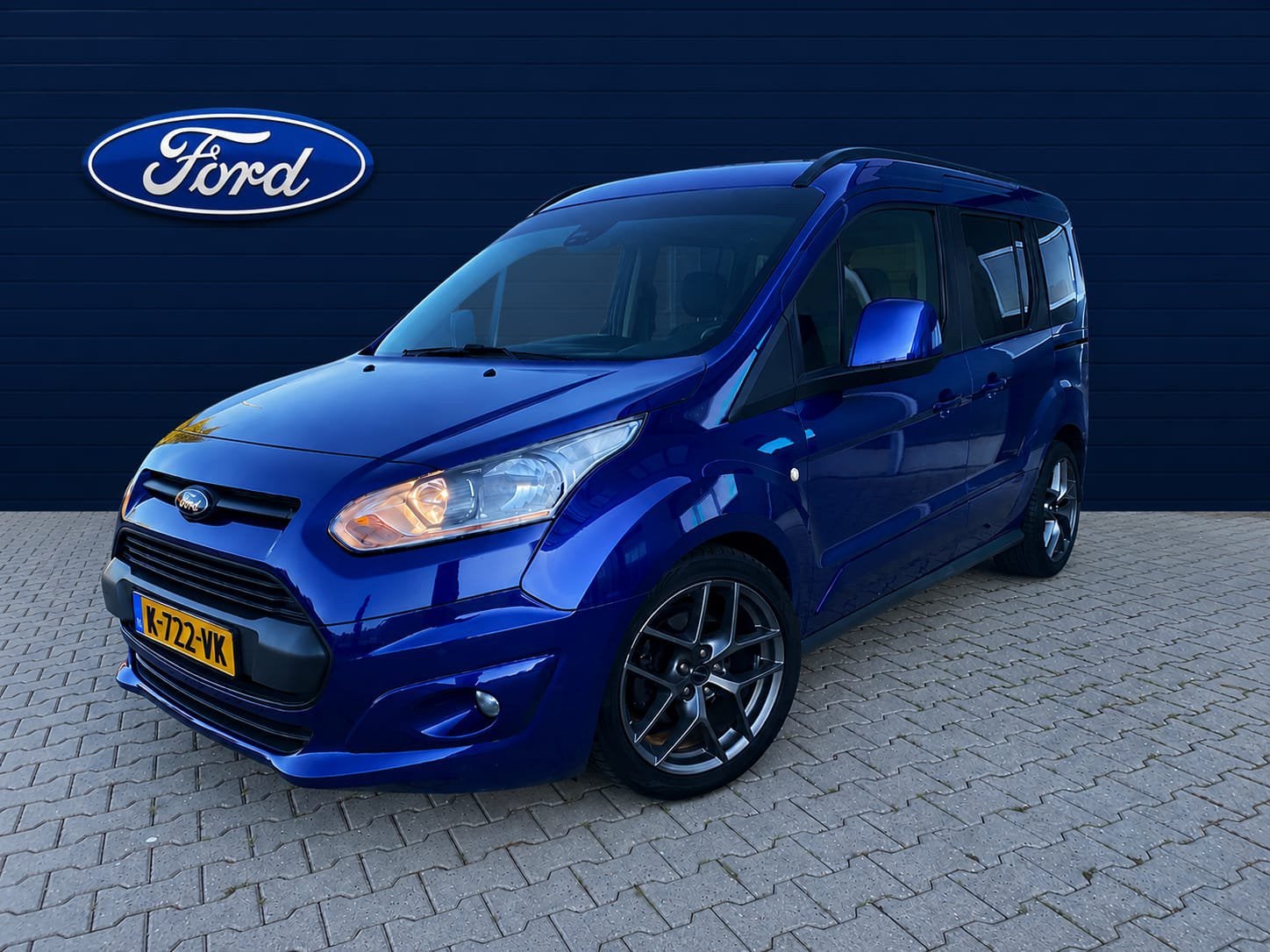 Ford Tourned Connect Titanuim 18 Inch Pano CruiseC 2014 5750, Auto diversen, Handgeschakeld, Ophalen of Verzenden, Ford, Zilver of Grijs
