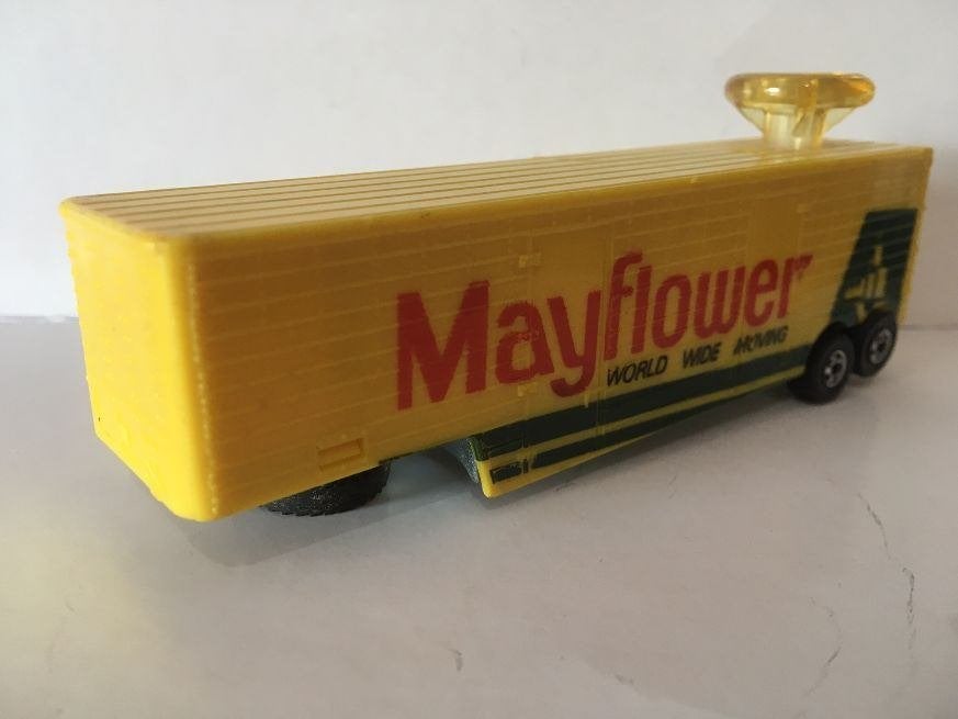 model 1:87 trailer Mayflower van hotwheels, Ophalen of Verzenden, Gebruikt, Bus of Vrachtwagen, Overige merken