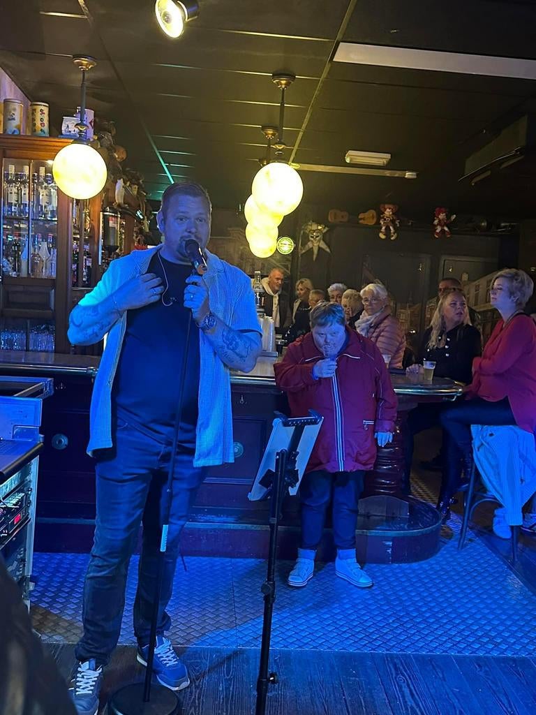 Zanger voor alle feesten en partijen