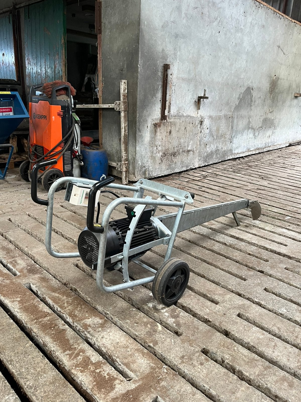 Roostermixer /mestmixer, Ophalen, Zo goed als nieuw