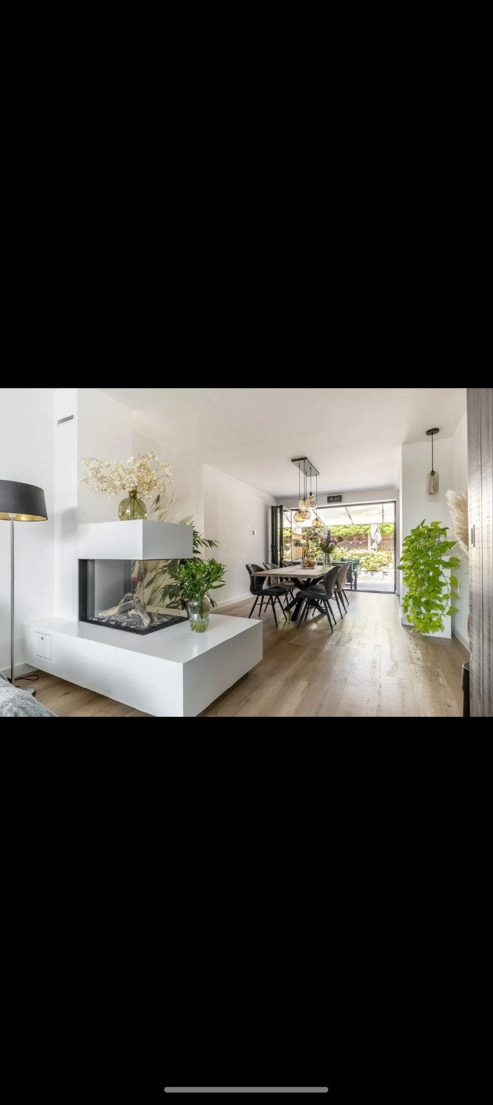 Moderne Inbouwhaard met Strak Design