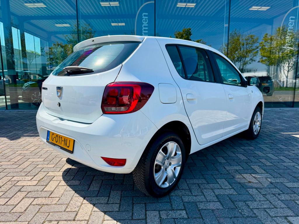 Dacia Sandero 0.9 TCe Laureate, NAP, Airco, Cruise Control, 898 cc, Stof, 540 kg, Origineel Nederlands