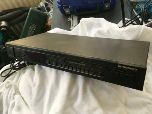 Pioneer stereo Tuner F-551L. of Tuner TX-1070 R, 2 soorten, Audio, Tv en Foto, Tuners, Gebruikt, Analoog, Ophalen