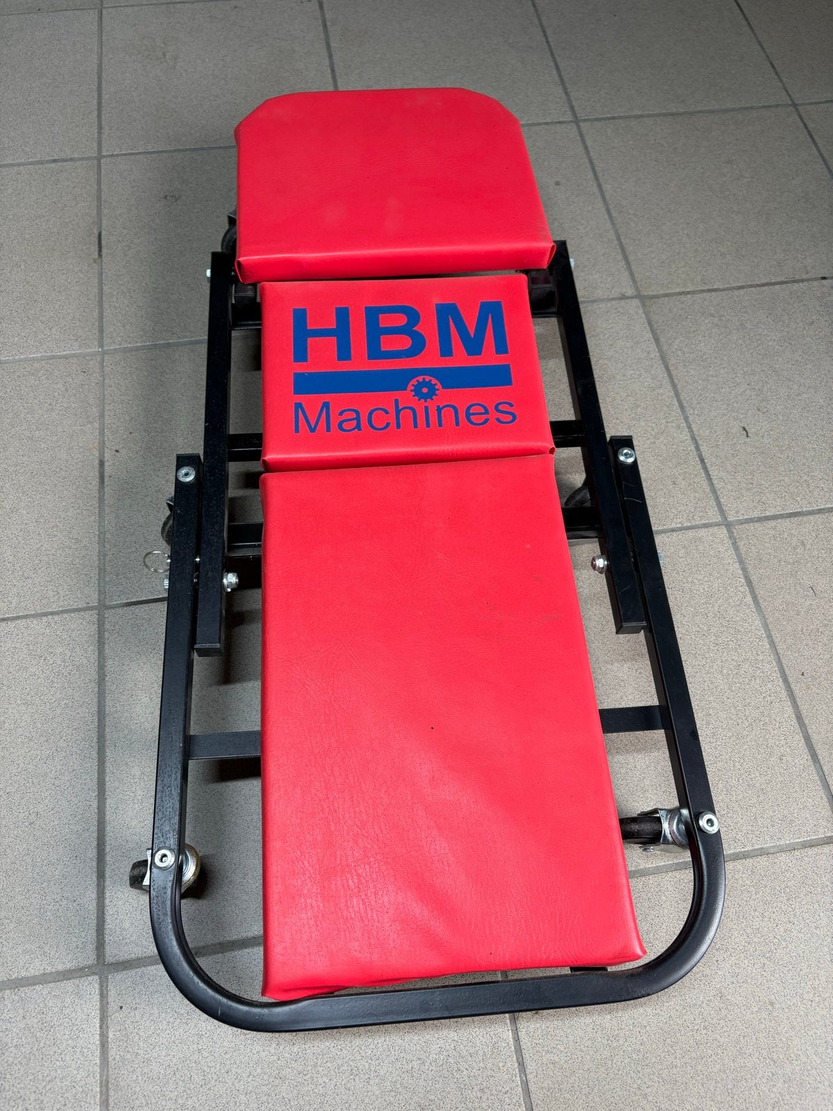 HBM Machines Werkplaatsbed / Montagewagen, Ophalen, Zo goed als nieuw