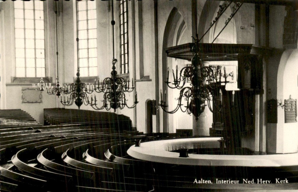 Aalten - Interieur Ned. Herv. Kerk - Preekstoel, Ophalen of Verzenden, 1940 tot 1960, Gelopen, Gelderland