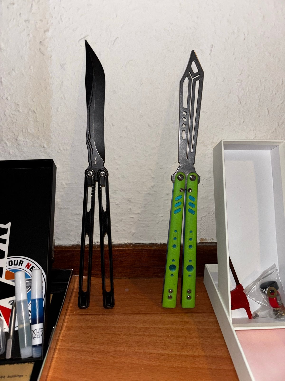 Professionele Balisong  vlindermessen nabalis en baliplus, Ophalen of Verzenden, Zo goed als nieuw