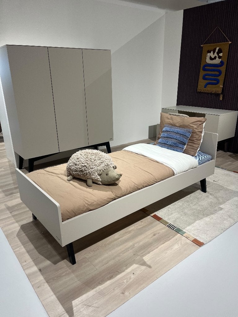 Kidsmill Sixties Oatmeal/Black Tienerkamer, Kinderen en Baby's, Ophalen, Kast, 50 tot 70 cm, 105 cm of meer
