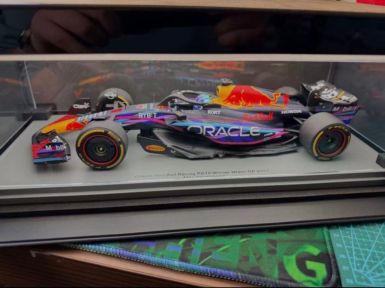 Gezocht: 1:12 Max Verstappen RB19 Miami GP 2023, Ophalen, Zo goed als nieuw, Formule 1