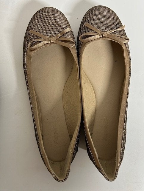 Gouden ballerina's dames schoenen maat 36 glitter gala, Overige kleuren, Zo goed als nieuw, Ballerina's, Ophalen of Verzenden
