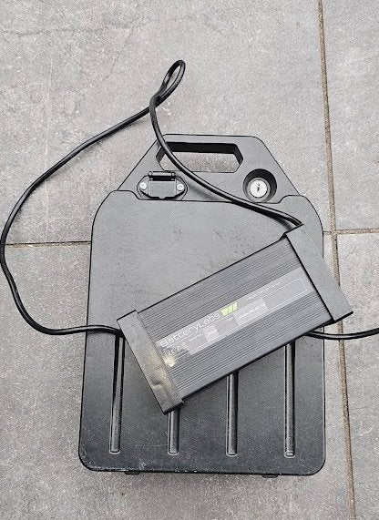 Ecruiser X1 removable lithium battery (60V20Ah) & 5A Charger, Fietsen en Brommers, Elektrisch, Zo goed als nieuw, Ophalen, Overige merken