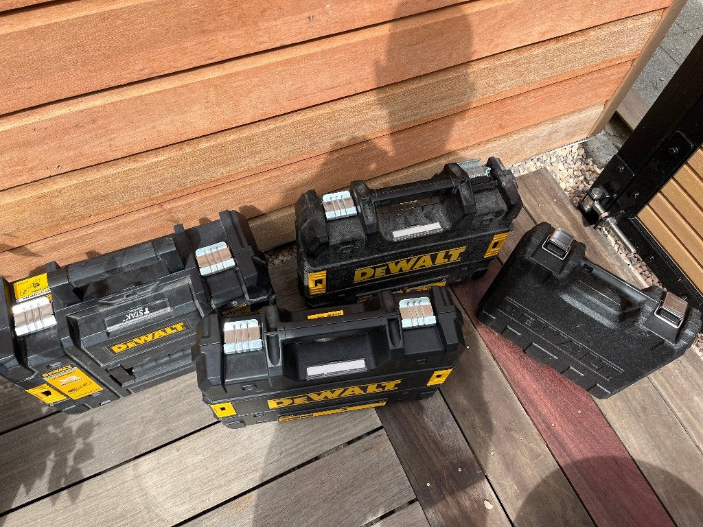 4 DeWalt gereedschapskoffers – TSTAK en kunststof koffer, Ophalen, Gebruikt