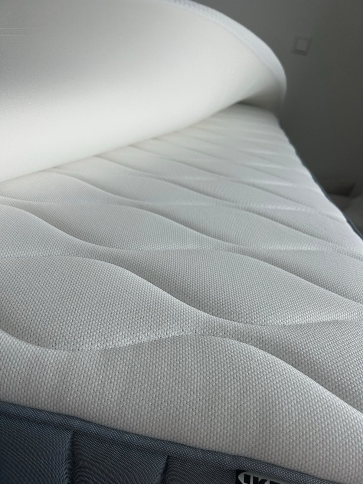 Ikea Brimnes bedframe 160x200 met lades + Vågstranda matras, Wit, Tweepersoons, Ophalen of Verzenden, Zo goed als nieuw