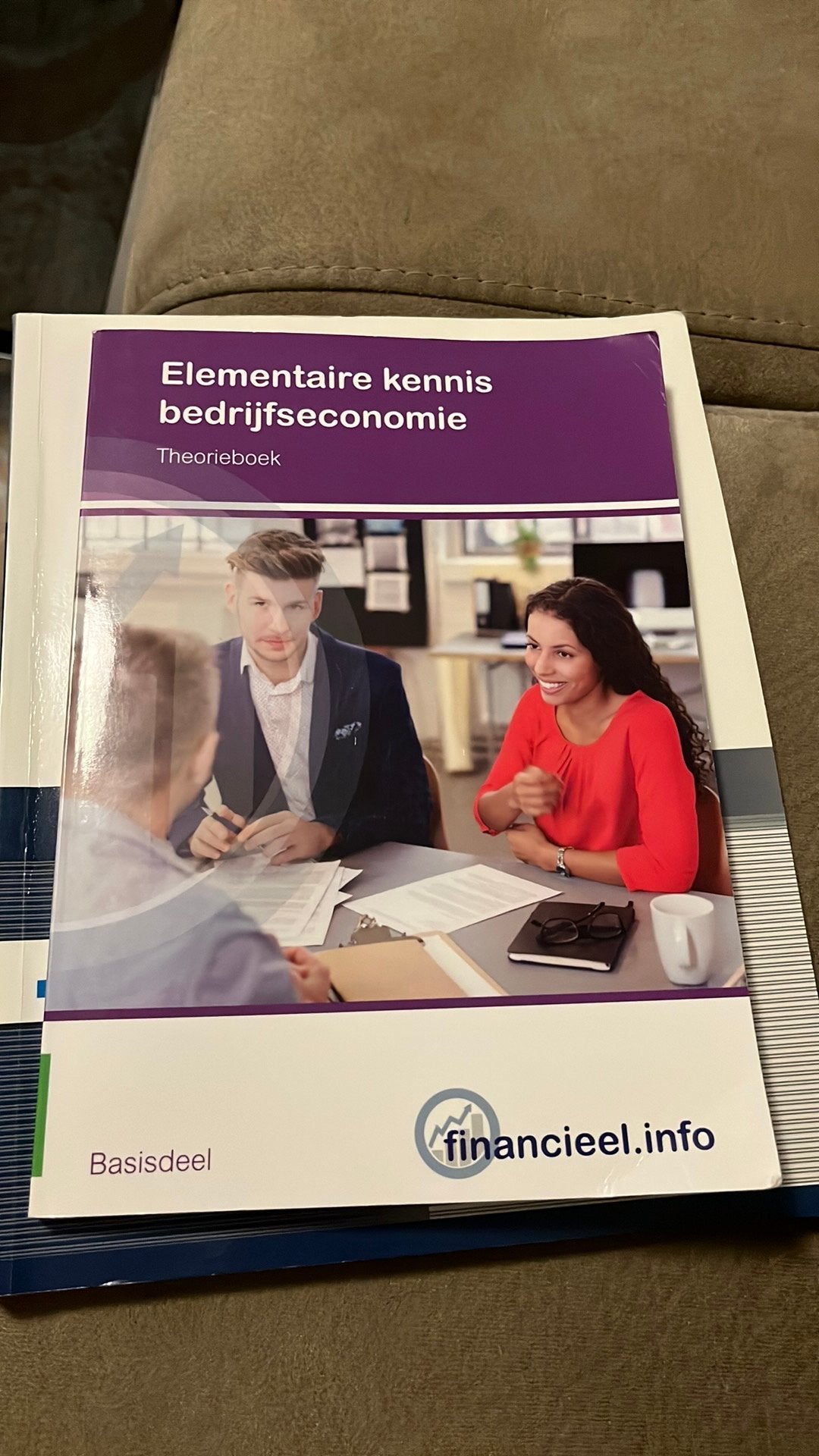 Elementaire kennis boek, Boeken, Ophalen, Zo goed als nieuw, Overige niveaus