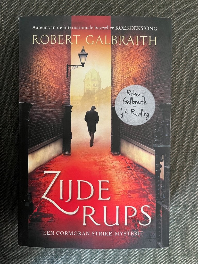 Robert Galbraith - Zijderups. (= J.K. Rowling), Ophalen of Verzenden, Zo goed als nieuw, Robert Galbraith = J.K. Rowling