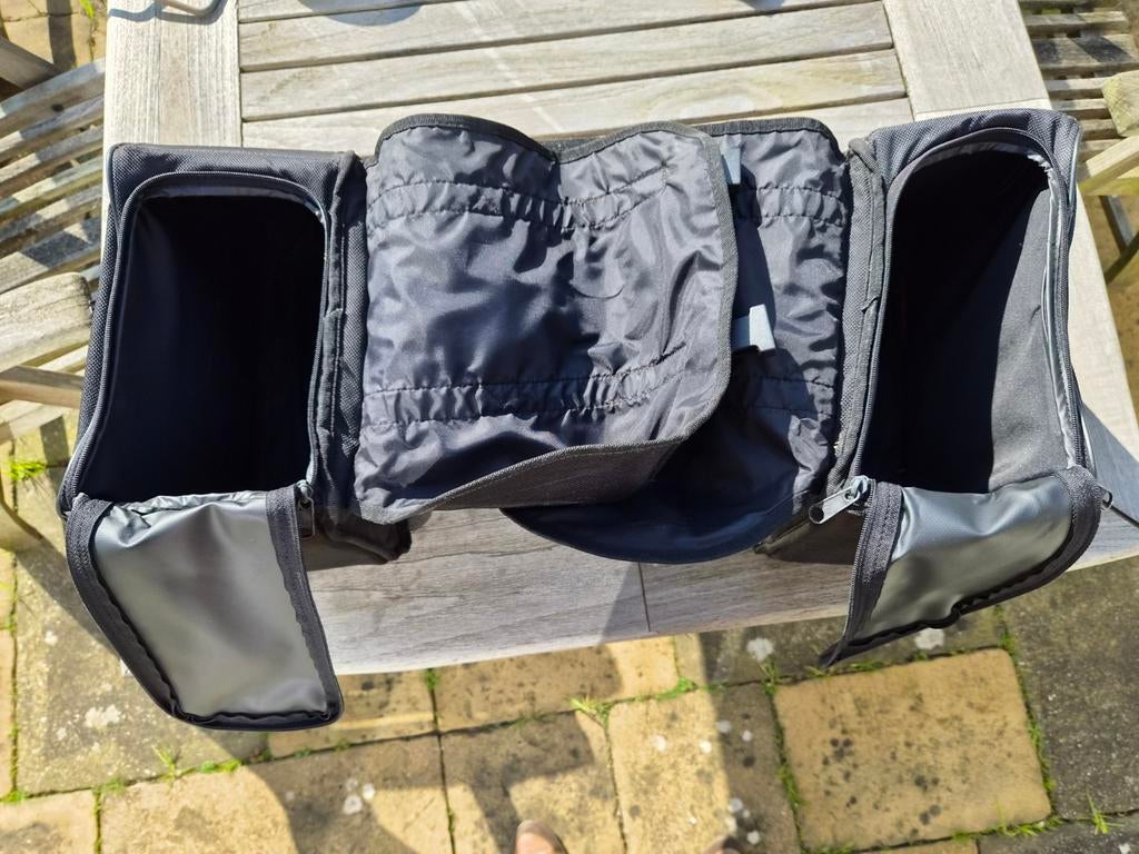 Zadeltassen van triumph te koop, Ophalen