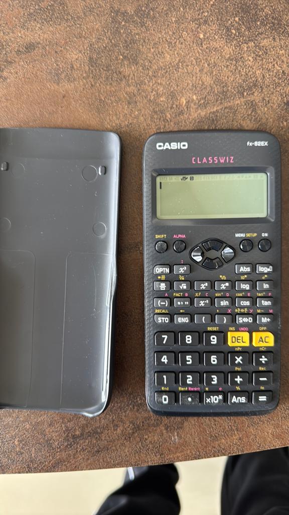 Casio fx-82EX rekenmachine, Ophalen of Verzenden, Zo goed als nieuw