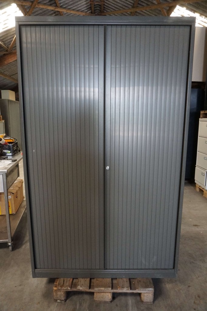 Donkere archiefkast roldeurkast magazijnkast garagekast, Gebruikt, 100 tot 150 cm, Niet ingevuld, Meerdere deuren