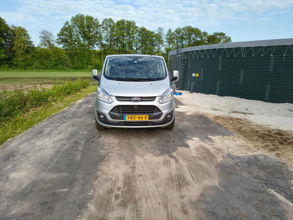 Ford Transit Custom Limited DC 2.2 Tdci L2H1 2015 6 pers, Voorwielaandrijving, Euro 5, 4 cilinders, 2800 kg