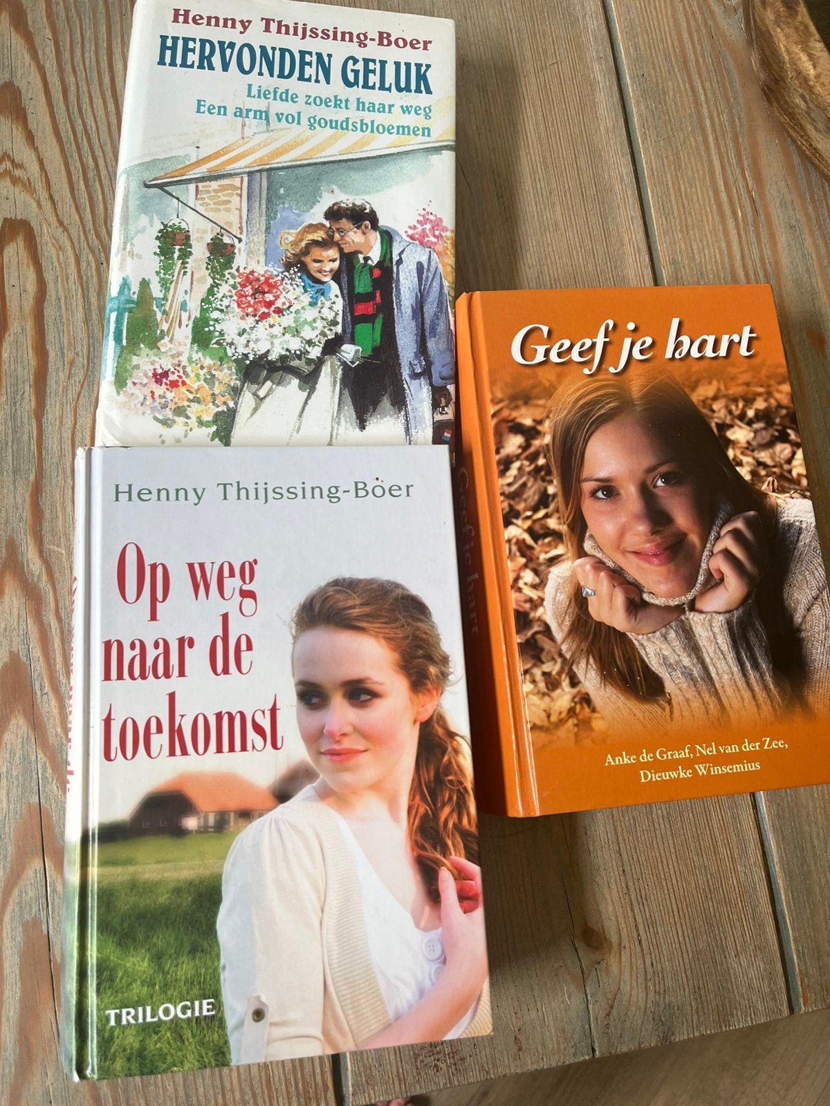3 romans, Ophalen of Verzenden, Zo goed als nieuw, Noord-Brabant