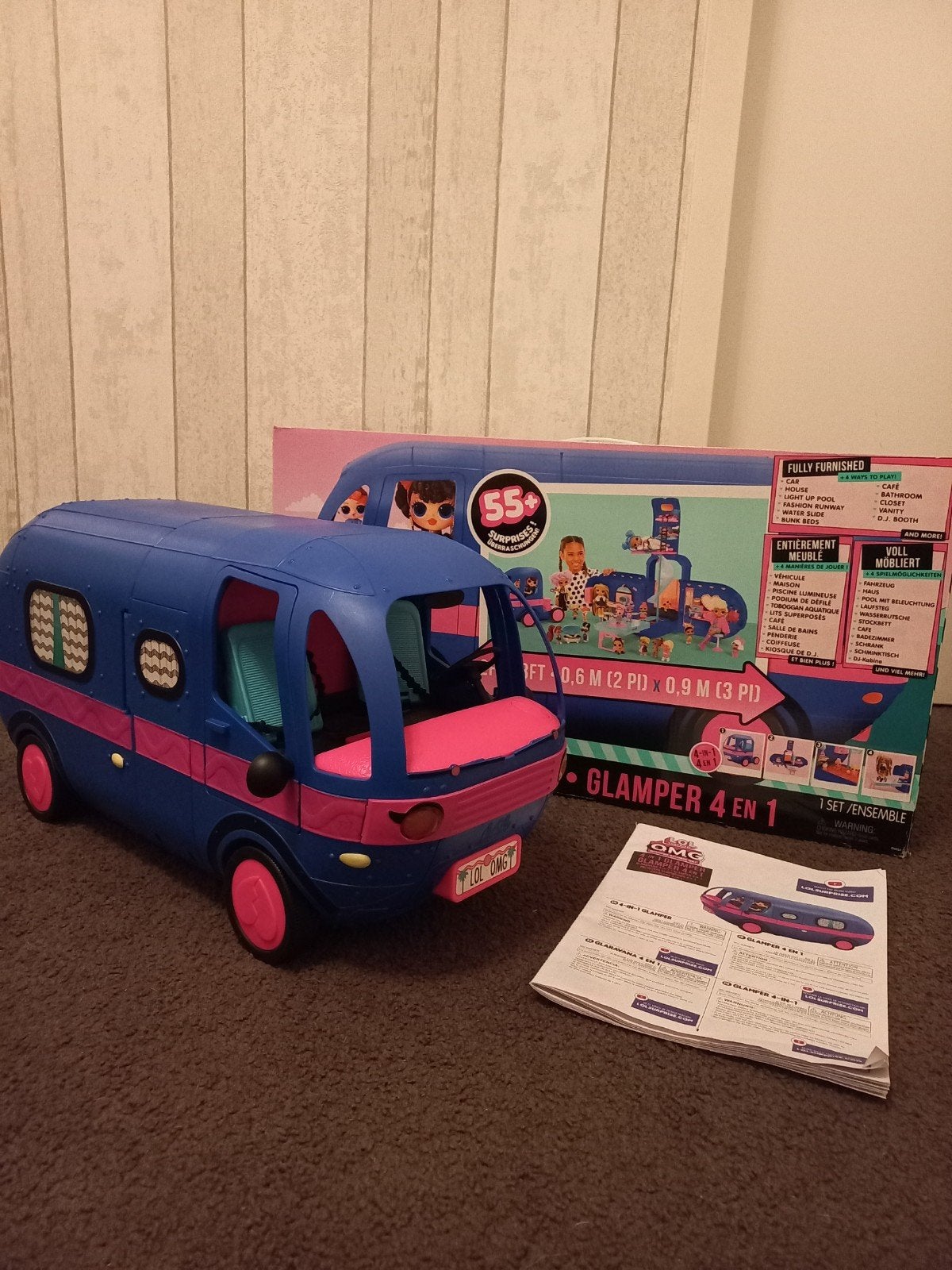 L.O.L. Surprise! O.M.G. Glamper 4-in-1 Camper, Kinderen en Baby's, Speelgoed | Speelgoedvoertuigen, Zo goed als nieuw, Ophalen of Verzenden