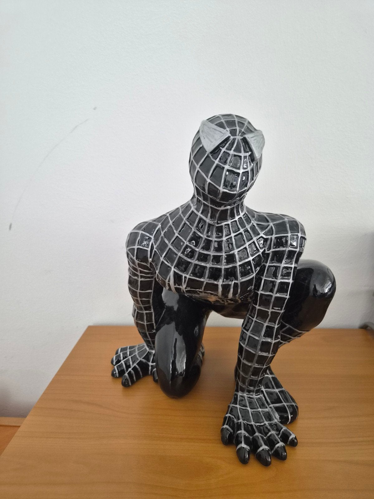 Spiderman beeld ca. 35 cm hoog., Antiek en Kunst, Kunst | Designobjecten, Ophalen