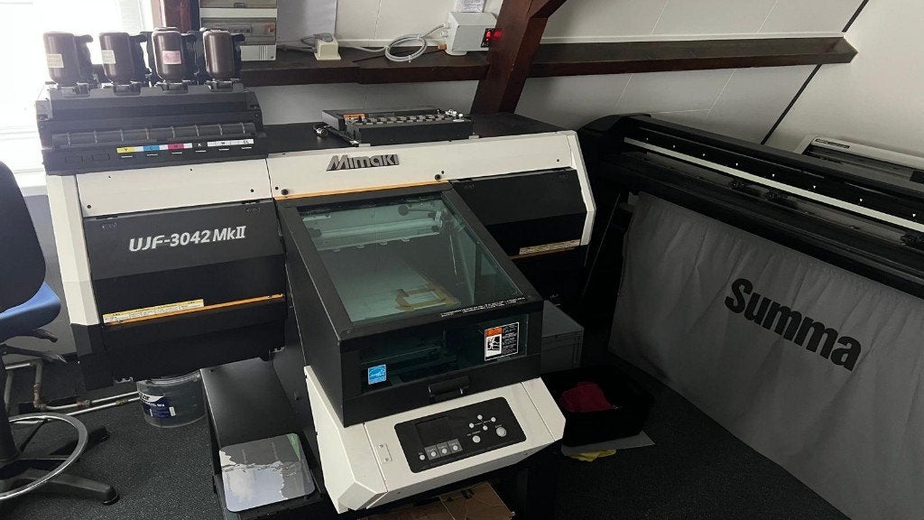 Mimaki UJF-3042 MkII UV LED flatbed printer, Computers en Software, Printers, Ophalen, Mimaki, Gebruikt, Bob@wolbertcommuniceert.nl